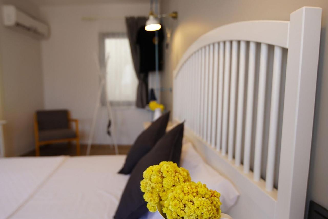 Achilles Otel Бозджаада Екстериор снимка
