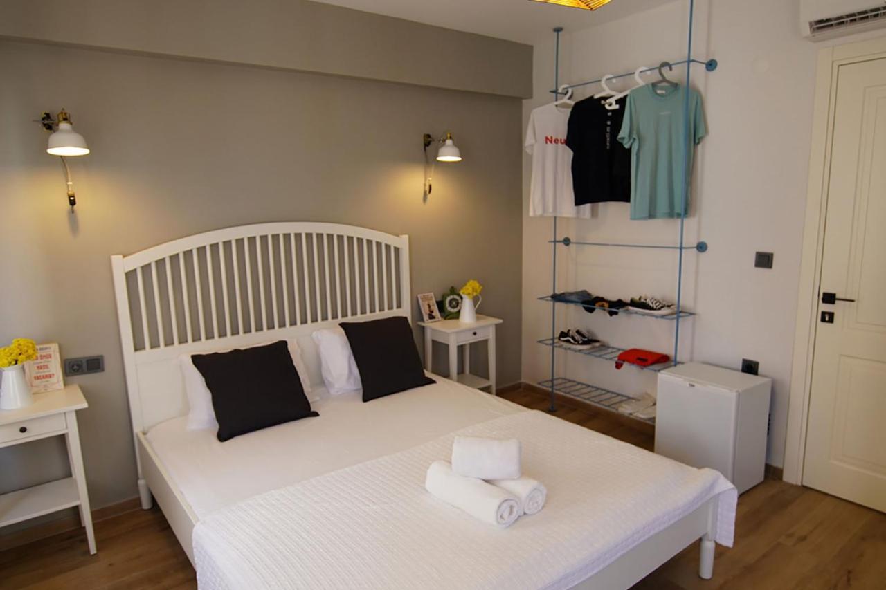 Achilles Otel Бозджаада Екстериор снимка